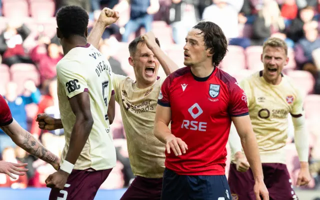 Lawrence Shankland snatched a dramatic draw for Hearts