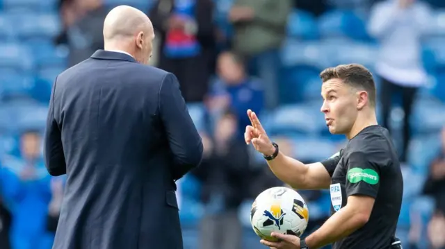 Rangers manager Philippe Clement and referee Nick Walsh