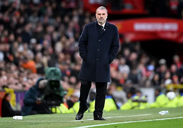 Ange Postecoglou, Manager of Tottenham Hotspur, react