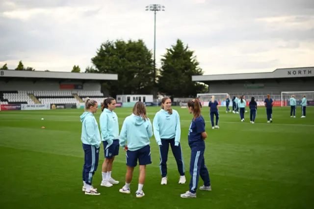 Arsenal players at Meadow Park