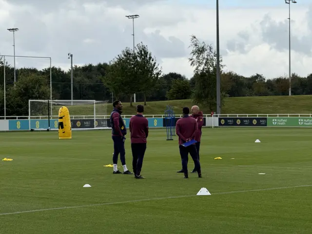 England coaches prepare for training