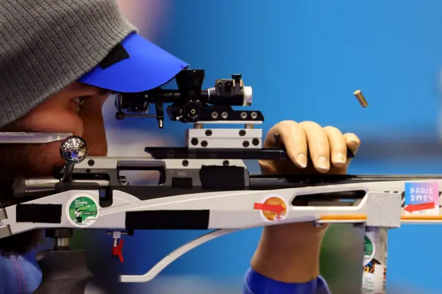 Tim Jeffery competing in the mixed 50m rifle prone SH2 final