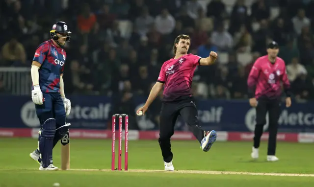 Ben Green bowling for Somerset