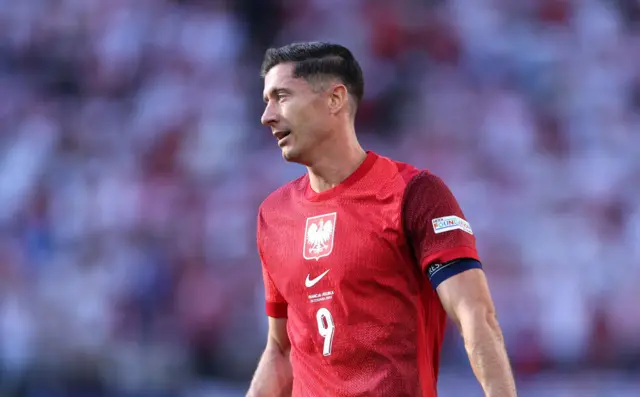 Poland striker Robert Lewandowski