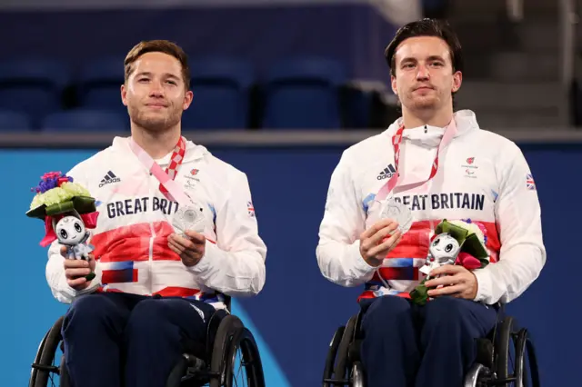 Alfie Hewett and Gordon Reid with their silver medals