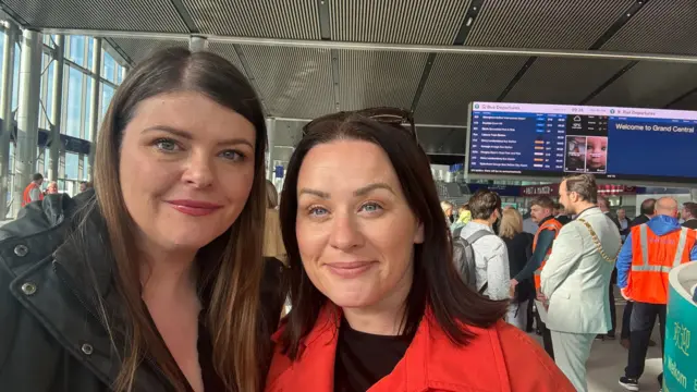 Elaine and kelly at the new hub