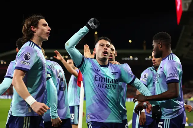 Gabriel Martinelli of Arsenal celebrates with team mates