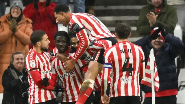 Eliezer Mayenda of Sunderland celebrates scoring their first goal
