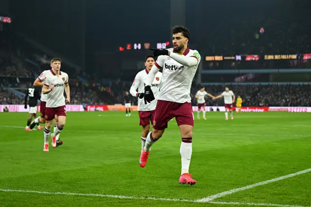 Lucas Paqueta of West Ham United celebrates