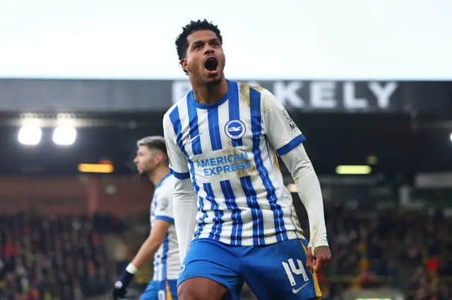 Georginio Rutter of Brighton & Hove Albion celebrates