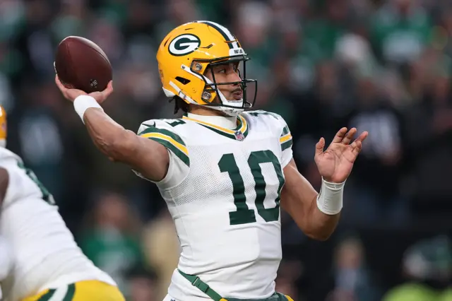 Green Bay Packers quarterback Jordan Love makes a pass against the Philadelphia Eagles