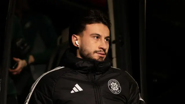 DUNDEE, SCOTLAND - JANUARY 14: Celtic’s Nicolas Kuhn arrives during a William Hill Premiership match between Dundee and Celtic at the Scot Foam Stadium at Dens Park, on January 14, 2025, in Dundee, Scotland. (Photo by Craig Foy / SNS Group)