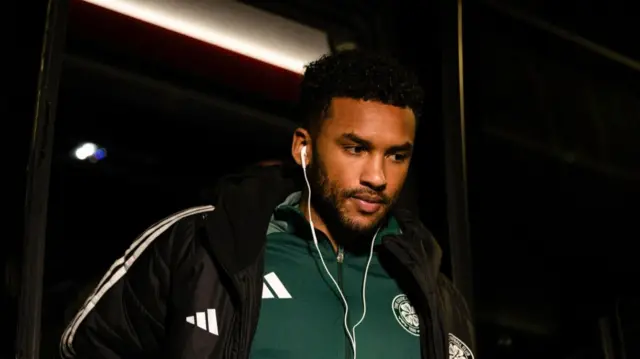 DUNDEE, SCOTLAND - JANUARY 14: Celtic’s Auston Trusty arrives during a William Hill Premiership match between Dundee and Celtic at the Scot Foam Stadium at Dens Park, on January 14, 2025, in Dundee, Scotland. (Photo by Craig Foy / SNS Group)