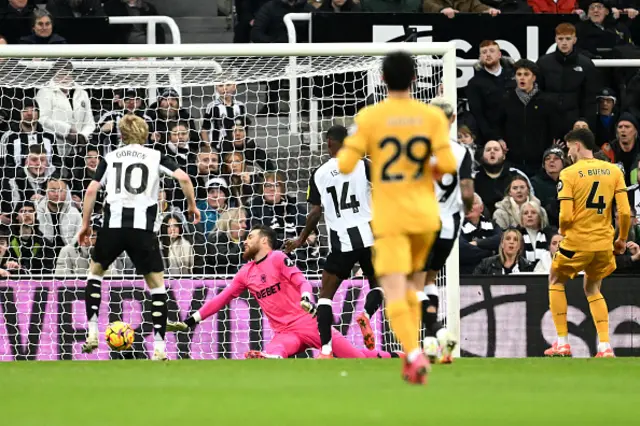 ose Sa of Wolverhampton Wanderers makes a save