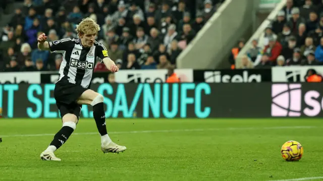 Newcastle United's Anthony Gordon scores