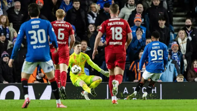 HT: Rangers 1-0 Aberdeen