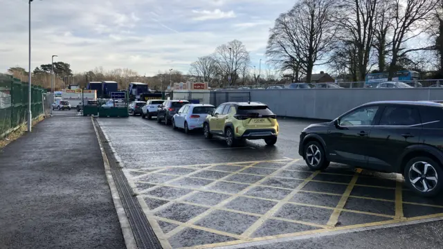 A long line of cars in traffic