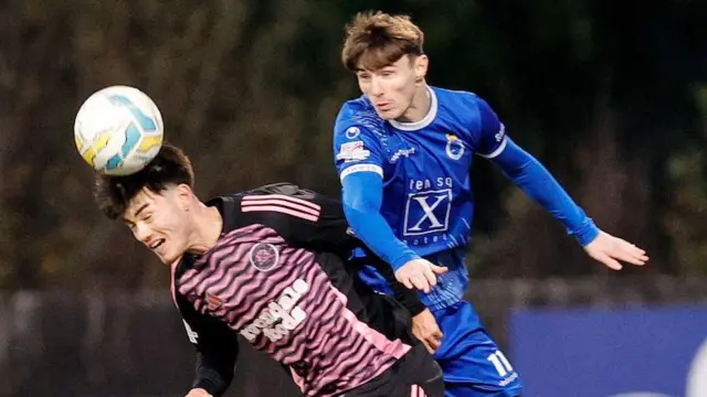 Action from a previous Dungannon Swifts v Glenavon encounter