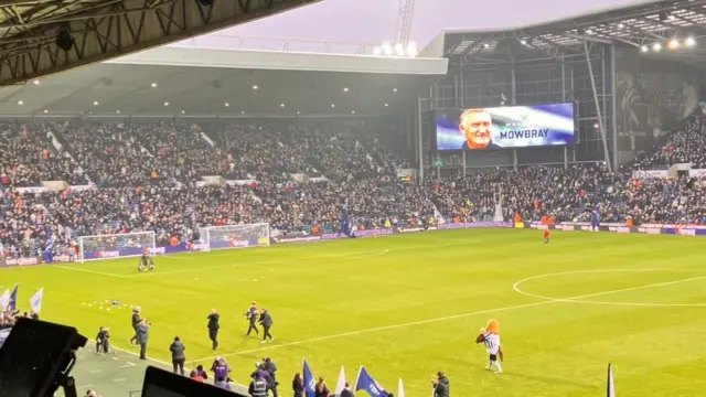 Tony Mowbray takes the acclaim of the Albion fans