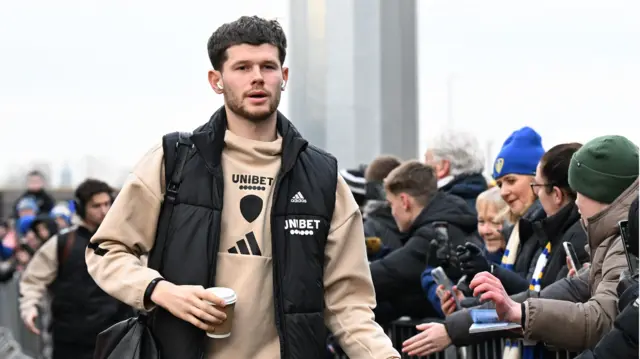 Illan Meslier arriving at Elland Road