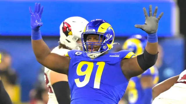 Kobie Turner celebrates a sack for the Los Angeles Rams