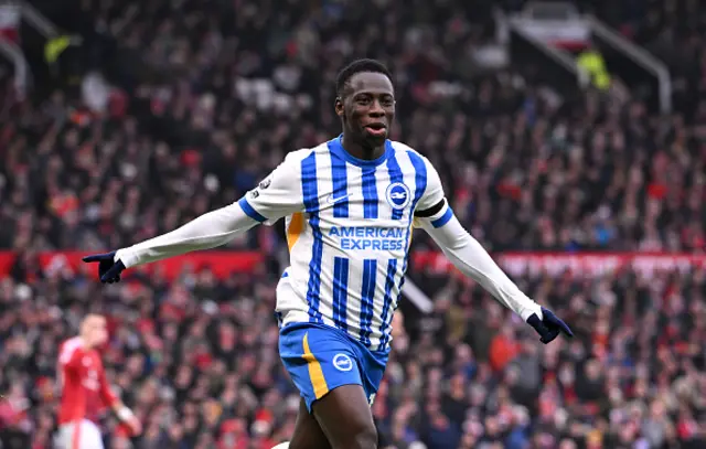 Yankuba Minteh of Brighton & Hove Albion celebrates scoring