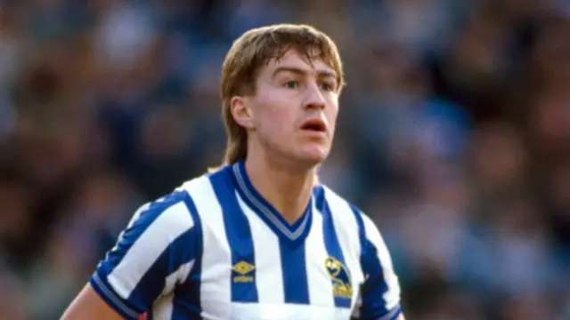 Lee Chapman playing for Sheffield Wednesday