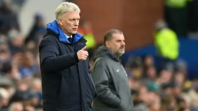 Everton manager David Moyes reacts