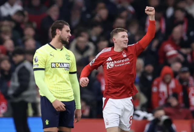 Nottingham Forest's Elliot Anderson celebrates