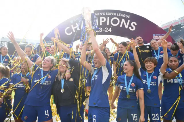 Chelsea lift the 2023-24 Women's Super League