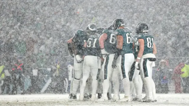 Philadelphia Eagles in snow