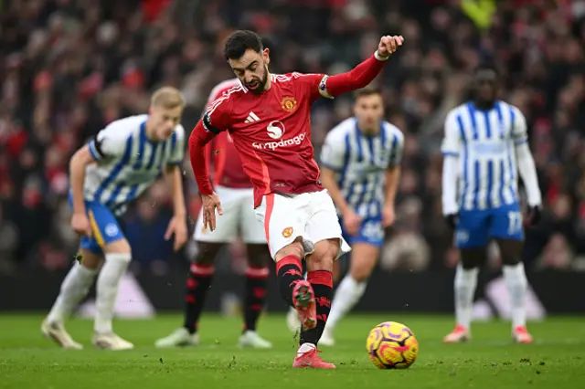 Bruno Fernandes of Manchester United scores