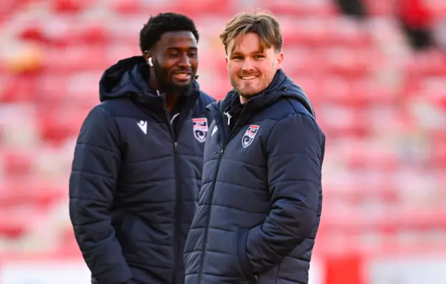 Ross County's Nohan Kenneh with Noah Chilvers