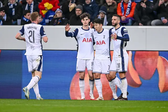 Tottenham players celebrate