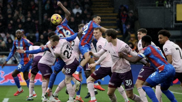 Crystal Palace's Chris Richards and Crystal Palace's Daniel Munoz in action