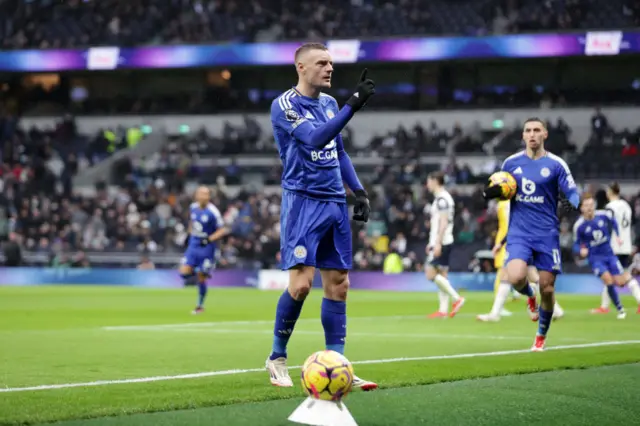 Jamie Vardy of Leicester City celebrates