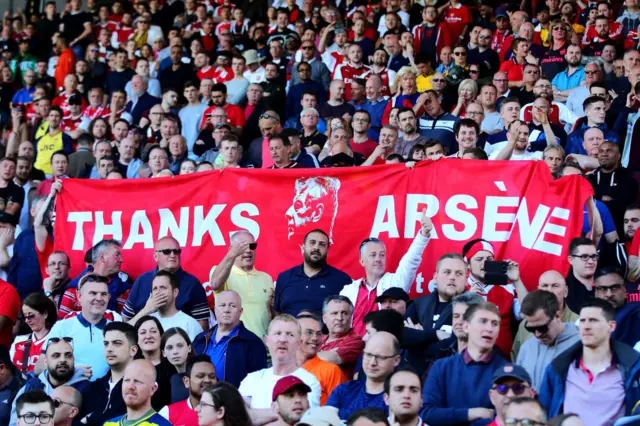 'Thanks Arsene' banner