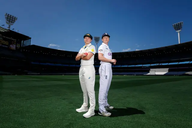 Alyssa Healy and Heather Knight at the MCG