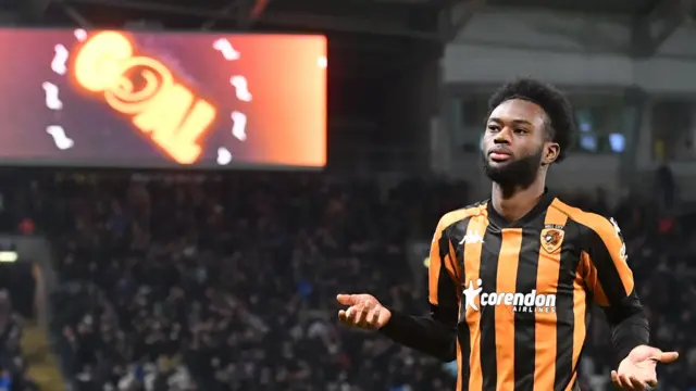 Abu Kamara scores for Hull City