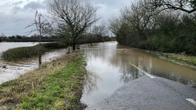 Rural flooding near Egginton