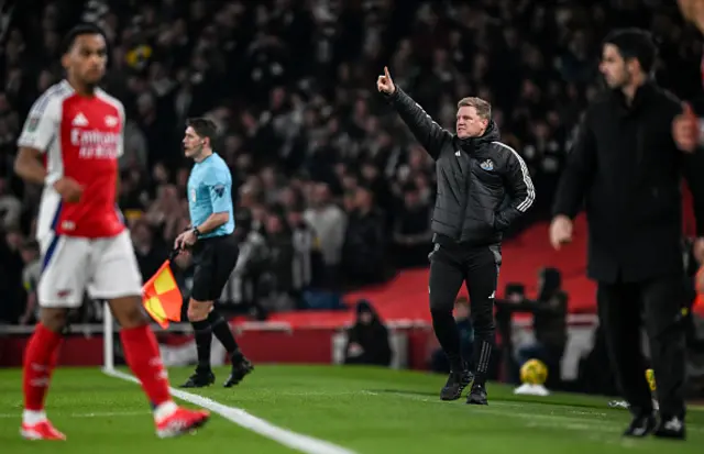 Newcastle United Head Coach Eddie Howe gives instructions