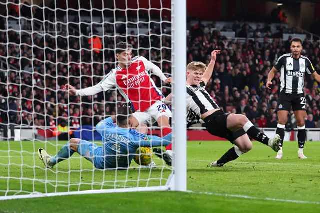 Martin Dubravka of Newcastle United saves from Kai Havertz