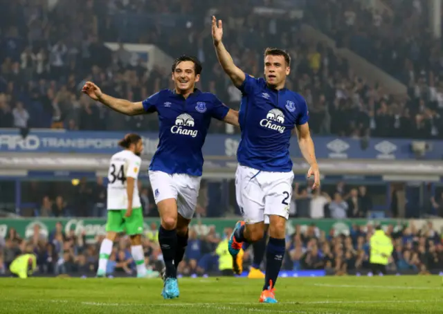 Seamus Coleman (R) of Everton celebrates with teammate Leighton Baines