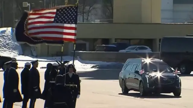 Hearse carrying Carter arriving at Maryland runaway