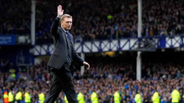 Former Everton manager David Moyes thanks the Everton fans