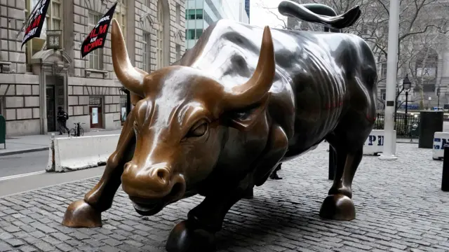 Wall Street Bull