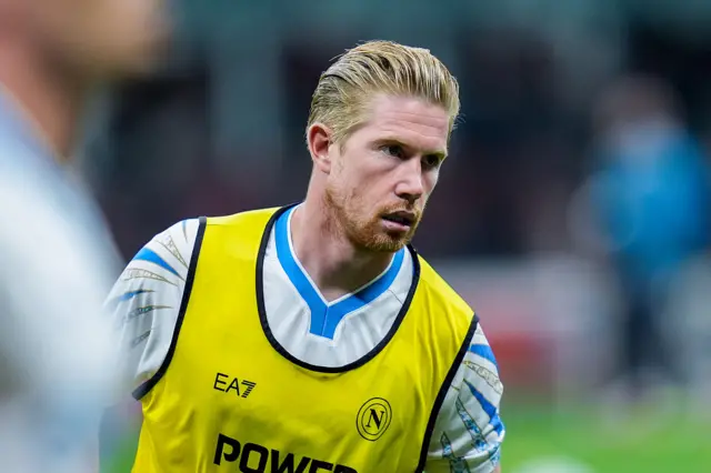 Kevin de Bruyne warming up for Napoli