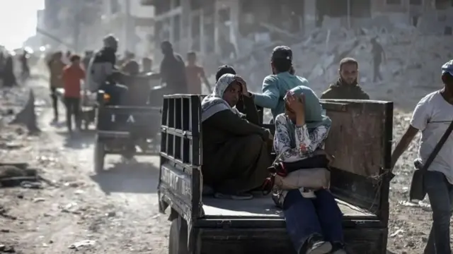 Palestinians are seeing in the ruins of northern Gaza