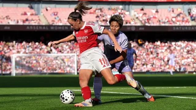 Arsenal v Brighton action