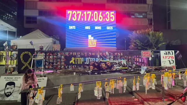 A clock in hostages square